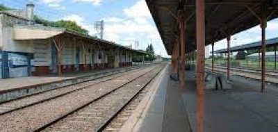 Limpieza a fondo de la estación y nuevas barreras en la Línea Sarmiento