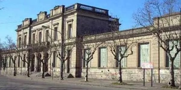 Los 139 años de la Escuela Normal Justo José de Urquiza