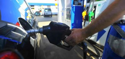Subió la nafta 1 por ciento y anuncian otro congelamiento