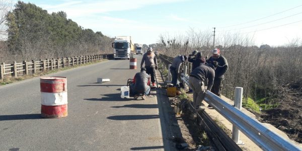 Otro vez un pozo pone en peligro a quienes transitan por la Ruta 41