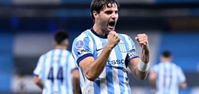 Santi Sosa convirtió el primer tanto en la caída de Racing ante Botafogo por la Sudamericana
