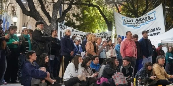 “La convocatoria en la plaza fue por todos los derechos vulnerados”