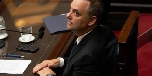 Duro comunicado del comité local de la UCR por el caso Adorni