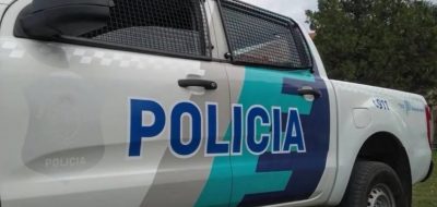 De madrugada, otra colisión con una moto involucrada