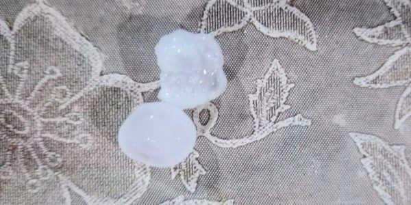 Cayó granizo del tamaño de una aceituna sobre Mercedes