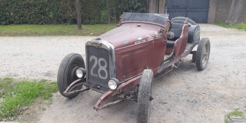 Un Chevrolet modelo 1928 se roba todas las miradas en Mercedes