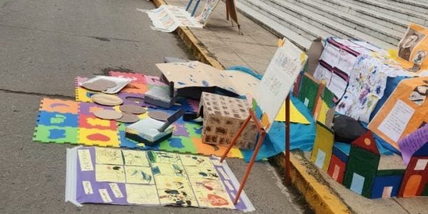 Los jardines salieron a la calle buscando recuperar su matrícula