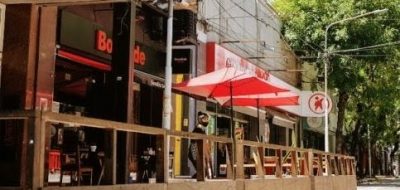 Removieron todos los balcones gastronómicos de la zona céntrica