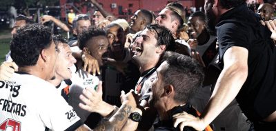 Aunque cayó ante Fluminense, Vasco da Gama celebra como un ídolo a Santiago Sosa