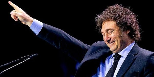 La imagen del Gobierno frenó su caída pero no logra revertir la pendiente